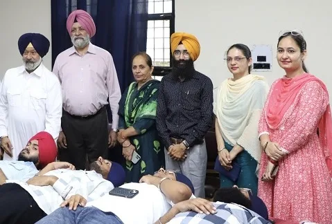 NSS Unit of Mata Gujri College organizes blood donation camp 