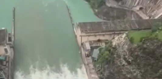 ALERT! Bains appeals to people living along riverbanks to shift to relief camps after water released from Bhakra