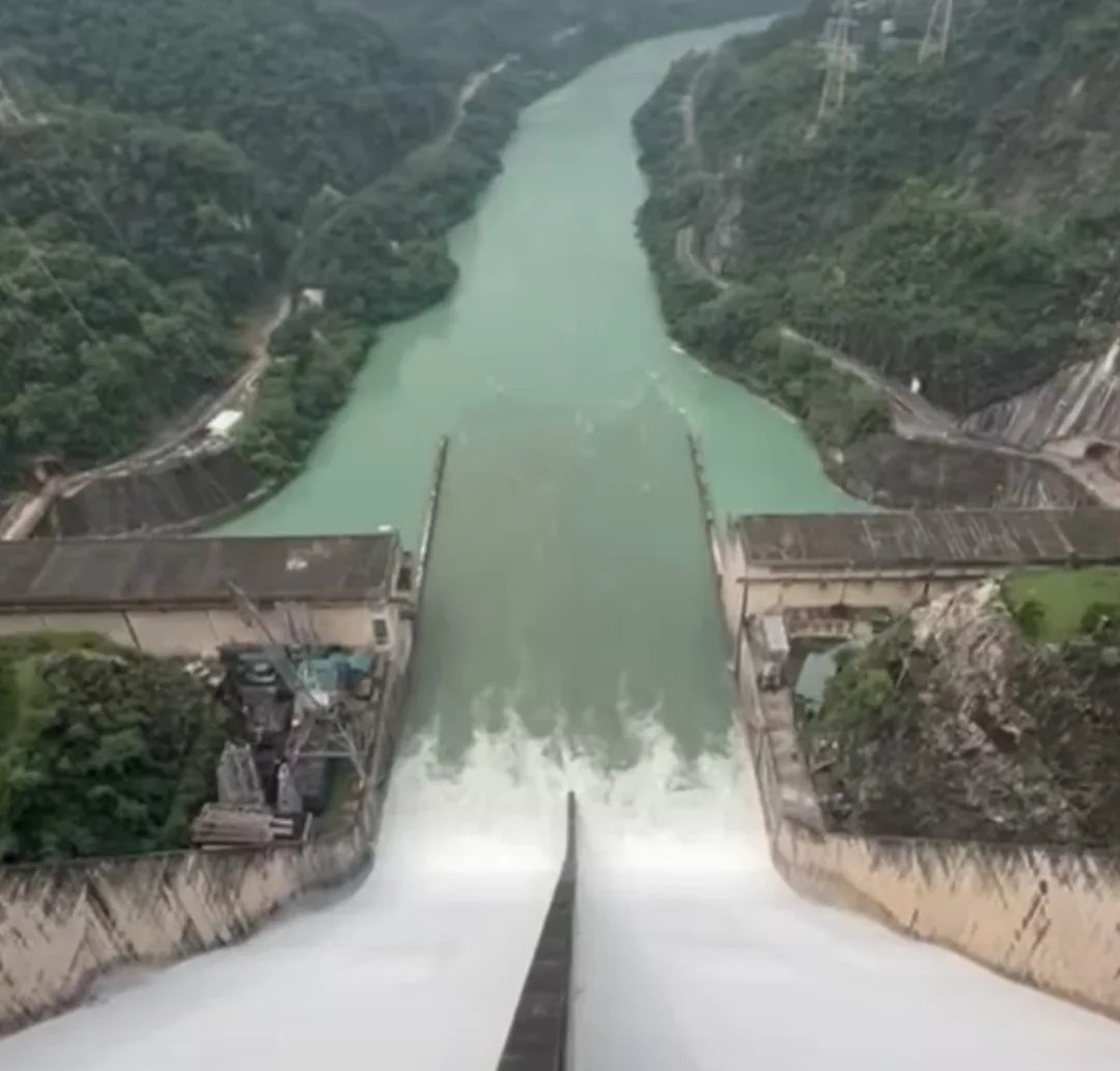 In a trial run, BBMB releases small quantity of water through flood gates of Bhakra Dam