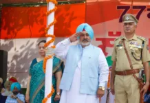 IPRM Chetan Singh Jauramajra hoists tricolour at Tarn Taran