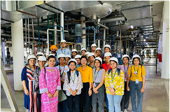 Govt Mohindra College organised industrial visit for science students to IOL chemical