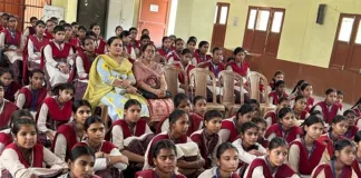 Government Girls Senior Secondary Smart School, Sirhind organizes Vital Lecture on social evils