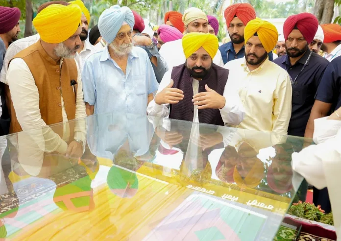 CM lays foundation stone of Saragarhi Memorial monument to commemorate the martyrdom of 21 valiant Sikh warriors