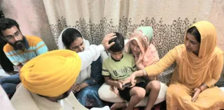 Punjab CM pays homage to Anantnag martyrs, meets families and handed over cheques