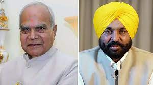 Union Home Minister meeting brought two Punjab heads on the same platform-File Photo-Courtesy-Free Press Journal