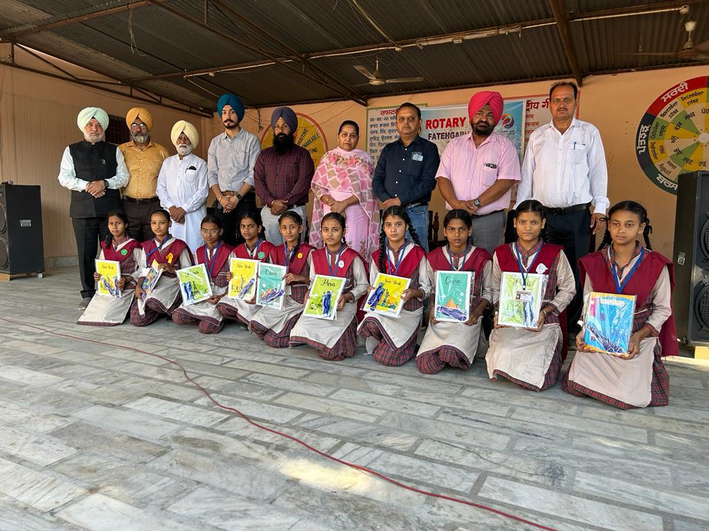 Rotary Club Fatehgarh Sahib Empowers 100 Students through Educational Support