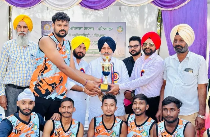 Government Mohindra College organized Punjabi University Inter College Basket Ball Tournament