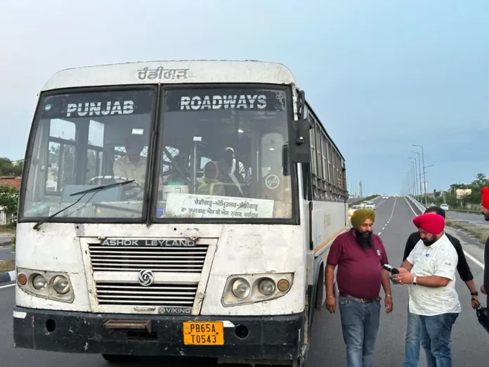 Minister cracks down on buses violating rules; busses challaned for passing over the bridge instead of scheduled beneath route