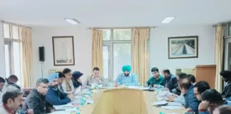 PSPCL director distribution DPS Grewal holds meeting in Jalandhar to enhance efficiency of power distribution