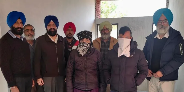 Punjab govt official along with his son arrested by Vigilance Bureau for taking bribe