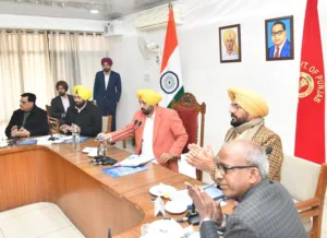 Punjab govt to start facilitation centre at IGI AIRPORT for NRIs; launches new website for NRIs-CM