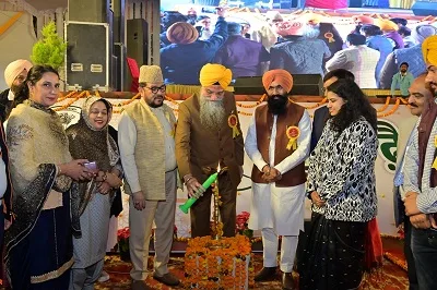 "Sufi Festival" reaches its peak with "Sufiana Mushaira"; Speaker Kultar Singh Sandhwan praised the performances of the poets