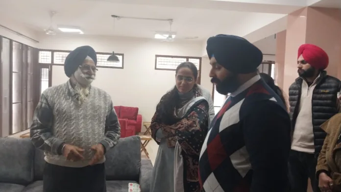 Needy students will soon get 24-hour services of reading room at district library: Harjot Bains