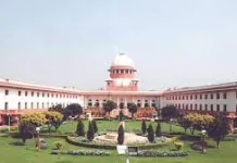 Supreme Court steps in: forms committee to negotiate with protesting farmers