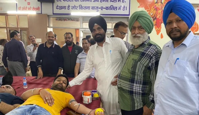 General category Welfare Federation joins blood donation camp by Bharat Vikas Parishad