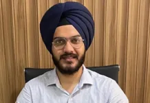 VC Punjabi University congratulates Punjabi University Model school student for clearing all India civil services examination