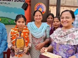 Government school (OPL) girl Bhavna secured 18th rank in merit by securing 628 marks in class 10th.