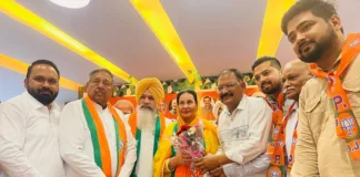 Preneet Kaur praises BJPs Sankalp Patra amid protest at Samana