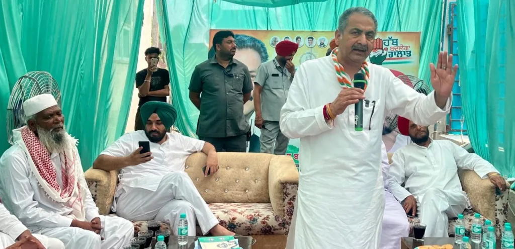 Anandpur Sahib Congress candidate Vijay Inder Singla campaigns in Rupnagar