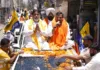 Massive road show by senior AAP leader Sanjay Singh in support of Ashok Parashar Pappi; urged people to vote on June 1