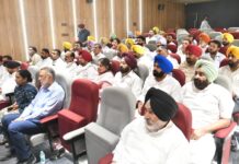 Mann directs AAP leaders to work harder on ground level; holds meeting with the MLAs of Patiala, Ferozepur LS constituencies