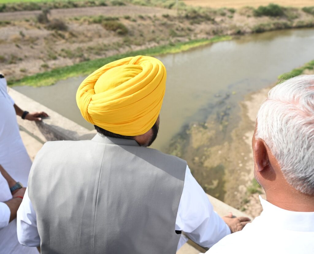 CM assesses ongoing flood protection works along with river Ghaggar 