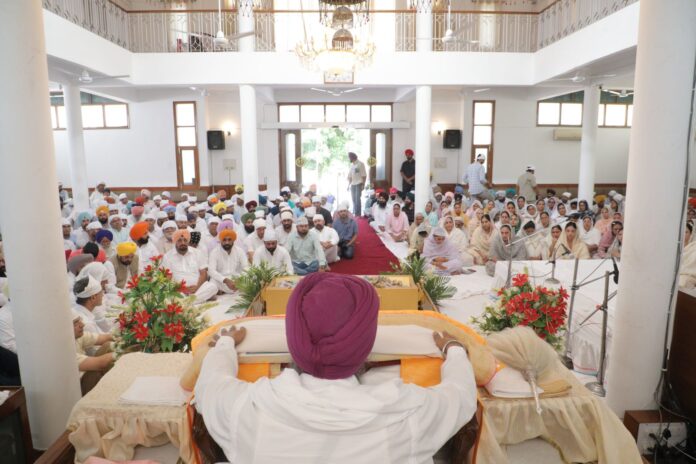 Last Respects Paid to Rakesh Yadav; prayer attended by Chief Minister Bhagwant Singh Mann and other personalities