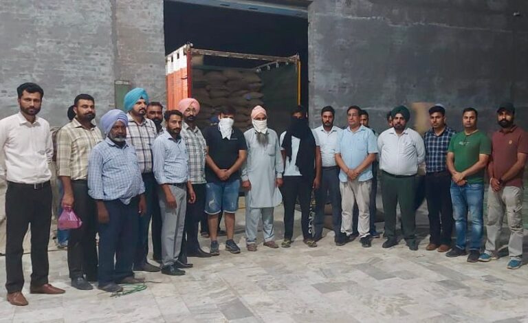 Another scam by govt officials, private persons unearthed by vigilance bureau; three arrested