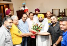 Quick action: during a meeting with Jalandhar city traders, CM Mann on the spot solved most of their problems