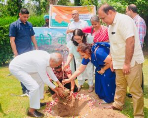 Punjab Governor Banwari Lal Purohit launches plantation drive to commemorate 25th Anniversary of Kargil War