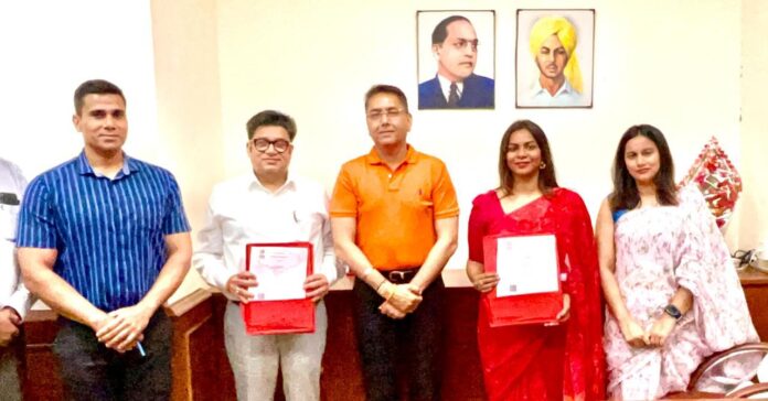 Punjab to set up centre of excellence in Beauty & Wellness Sector; signs MoU with renowned centre to train & employ