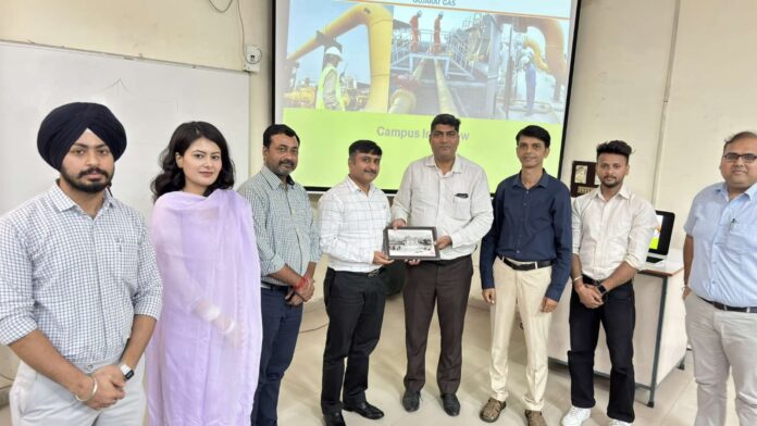 Gujarat Gas hired 4 GNDU students