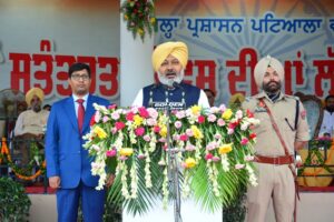 8th Independence Day; Finance Minister Harpal Singh Cheema Hoists Tricolour in Patiala; shares his department success stories