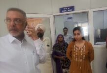 Dr. Balbir Singh conducts surprise inspection at Aam Aadmi Clinic in Patiala