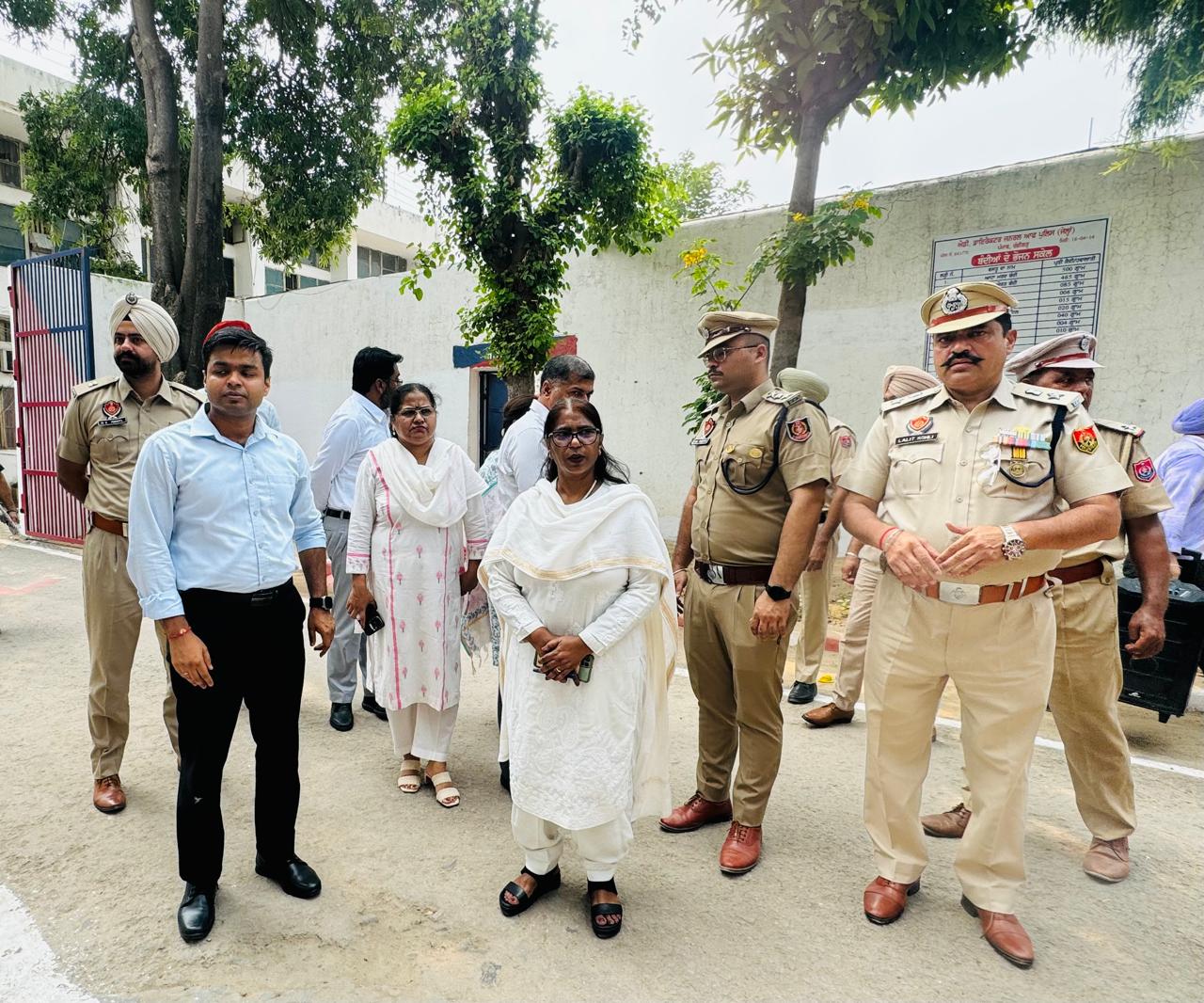 District & Sessions Judge and Deputy Commissioner, Rupnagar conducts joint inspection of District Jail