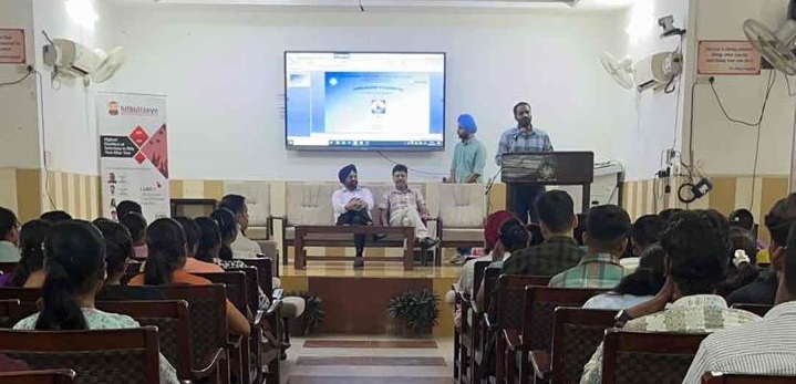 Seminar on How to crack CAT- a pathway to corporate world organized by Govt Mohindra College of its students 