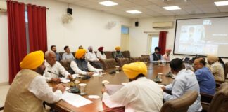 CM issues strict instructions to DCs; directs bureaucrat to conduct daily mandi visits